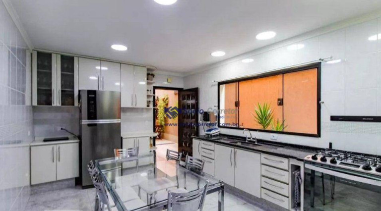 Imagem Sobrado com 3 Quartos à Venda, 180 m² em Parque Renato Maia - Guarulhos Imagem Sobrado com 3 Quartos à Venda, 180 m² em Parque Renato Maia - Guarulhos