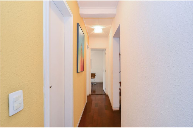 Imagem Casa com 2 Quartos à Venda, em Vila Sônia - São Paulo Imagem Casa com 2 Quartos à Venda, em Vila Sônia - São Paulo