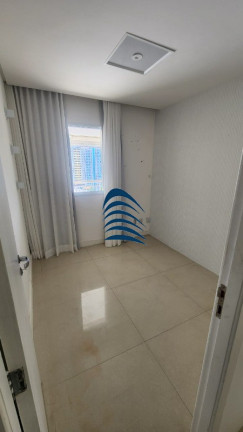 Imagem Imóvel com 4 Quartos à Venda, 109 m² em Imbuí - Salvador Imagem Imóvel com 4 Quartos à Venda, 109 m² em Imbuí - Salvador
