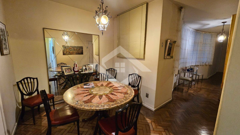 Imagem Apartamento com 4 Quartos à Venda, 300 m² em Copacabana - Rio De Janeiro Imagem Apartamento com 4 Quartos à Venda, 300 m² em Copacabana - Rio De Janeiro