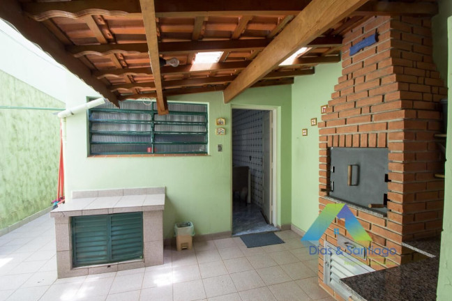 Imagem Casa com 3 Quartos à Venda, 235 m² em Vila Das Mercês - São Paulo