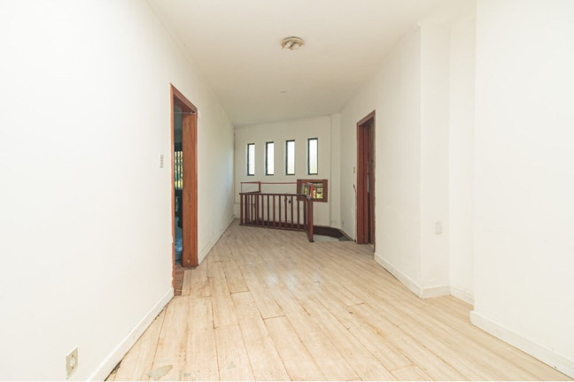 Imagem Casa com 3 Quartos à Venda, 298 m² em Chácara Das Pedras - Porto Alegre Imagem Casa com 3 Quartos à Venda, 298 m² em Chácara Das Pedras - Porto Alegre