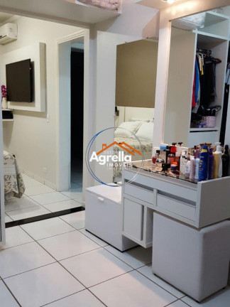 Imagem Imóvel com 3 Quartos à Venda, 216 m² em Condomínio Vilaggio Di Fiori - Mogi Mirim Imagem Imóvel com 3 Quartos à Venda, 216 m² em Condomínio Vilaggio Di Fiori - Mogi Mirim
