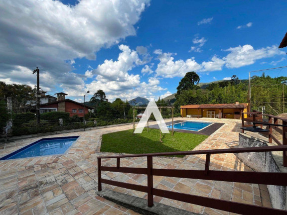 Imagem Casa com 4 Quartos à Venda, 197 m² em Alto - Teresópolis Imagem Casa com 4 Quartos à Venda, 197 m² em Alto - Teresópolis