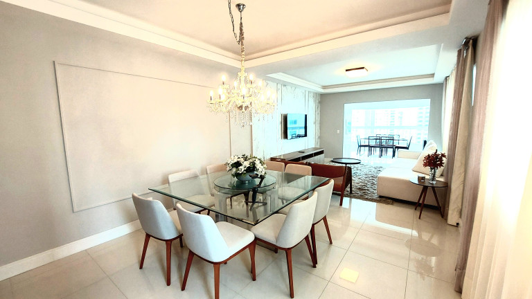 Imagem Apartamento com 3 Quartos à Venda, 143 m² em Centro - Balneário Camboriú