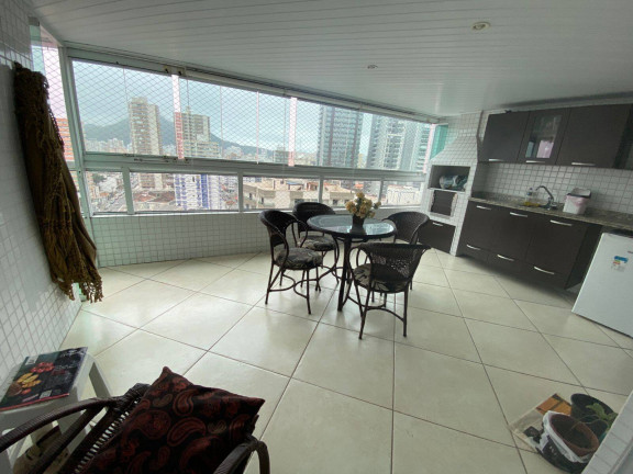 Apartamento com 4 Quartos à Venda, 187 m² em Guilhermina - Praia Grande