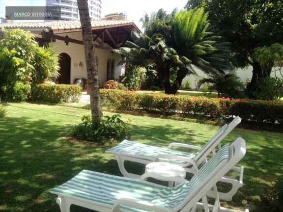 Imagem Casa com 7 Quartos à Venda, 2.000 m²