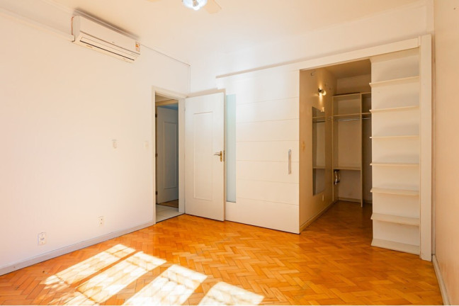 Imagem Apartamento com 3 Quartos à Venda, 86 m² em Bom Fim - Porto Alegre