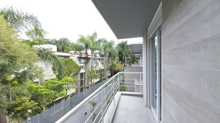Imagem Casa com 4 Quartos à Venda, 424 m² em Jardim Cordeiro - São Paulo