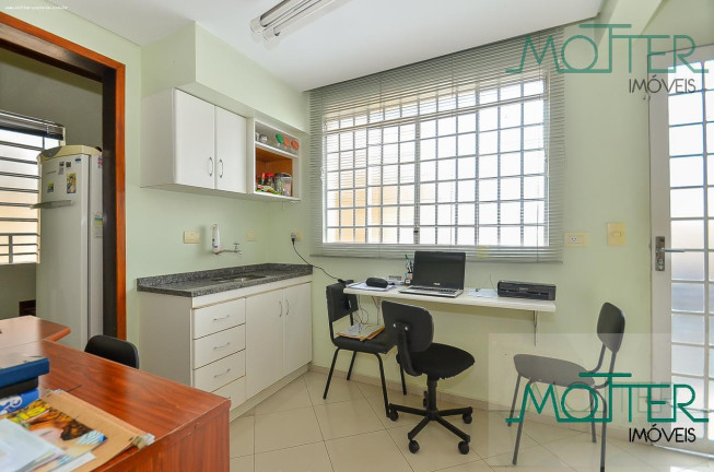 Imagem Casa com 5 Quartos à Venda, 177 m² em Jardim Botânico - Curitiba