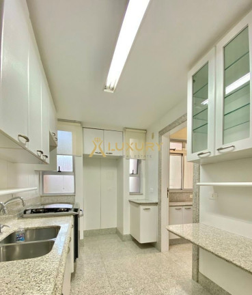 Imagem Imóvel com 3 Quartos à Venda, 110 m² em Sion - Belo Horizonte Imagem Imóvel com 3 Quartos à Venda, 110 m² em Sion - Belo Horizonte