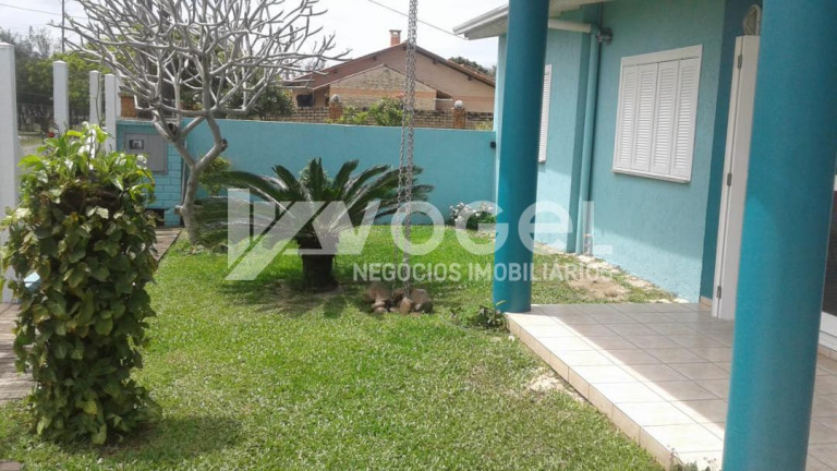 Imagem Casa com 6 Quartos à Venda, 184 m² em Centro - Capao Da Canoa