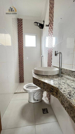 Imagem Sobrado com 3 Quartos à Venda, 74 m² em Mirim - Praia Grande