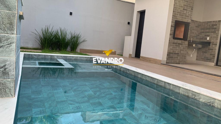 Imagem Casa com 4 Quartos à Venda, 230 m² em Condomínio Primor Das Torres - Cuiabá Imagem Casa com 4 Quartos à Venda, 230 m² em Condomínio Primor Das Torres - Cuiabá