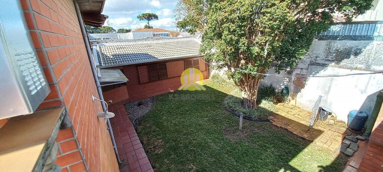 Imagem Casa com 5 Quartos à Venda, 298 m² em Rebouças - Curitiba
