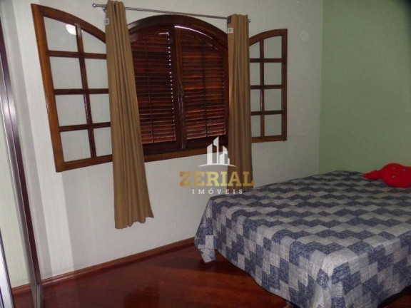 Imagem Sobrado com 3 Quartos à Venda, 244 m² em Santa Paula - São Caetano Do Sul