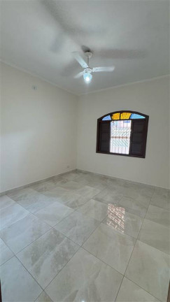 Imagem Casa com 2 Quartos à Venda, 70 m² em Maracanã - Praia Grande Imagem Casa com 2 Quartos à Venda, 70 m² em Maracanã - Praia Grande