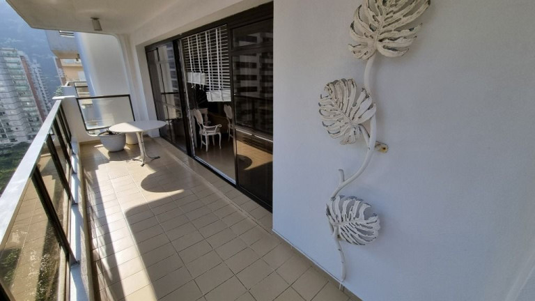 Imagem Apartamento com 3 Quartos à Venda, 150 m² em Pitangueiras - Guarujá