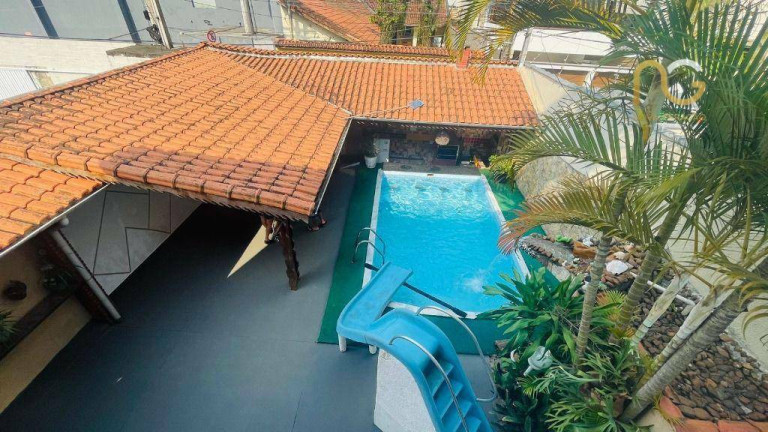 Imagem Casa com 4 Quartos à Venda, 300 m² em Canto Do Forte - Praia Grande Imagem Casa com 4 Quartos à Venda, 300 m² em Canto Do Forte - Praia Grande