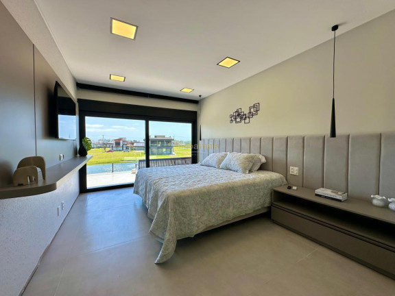 Imagem Casa com 4 Quartos à Venda, 344 m² em Condomínio Costa Serena - Capão Da Canoa Imagem Casa com 4 Quartos à Venda, 344 m² em Condomínio Costa Serena - Capão Da Canoa