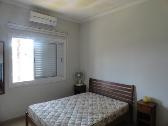Imagem Casa com 4 Quartos para Alugar ou Temporada, 220 m² em Caxambu - Jundiaí