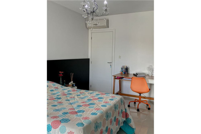 Imagem Casa com 4 Quartos à Venda, 284 m² em Centro - Balneário Camboriú