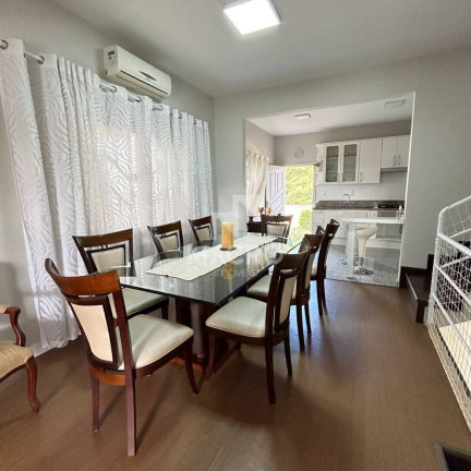 Imagem Casa com 3 Quartos à Venda, 193 m² em Amizade - Jaraguá Do Sul