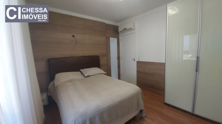 Imagem Sobrado com 3 Quartos à Venda, 527 m² em Cabeçudas - Itajaí
