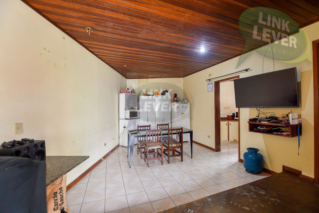 Imagem Sobrado com 5 Quartos à Venda, 184 m² em Boa Vista - Curitiba