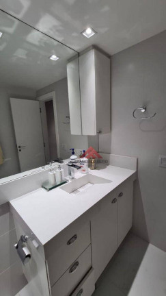 Imagem Apartamento com 3 Quartos à Venda, 120 m² em Icaraí - Niterói Imagem Apartamento com 3 Quartos à Venda, 120 m² em Icaraí - Niterói
