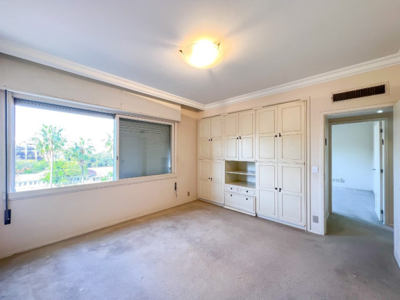 Imagem Apartamento com 3 Quartos à Venda, 283 m² em Moinhos De Vento - Porto Alegre