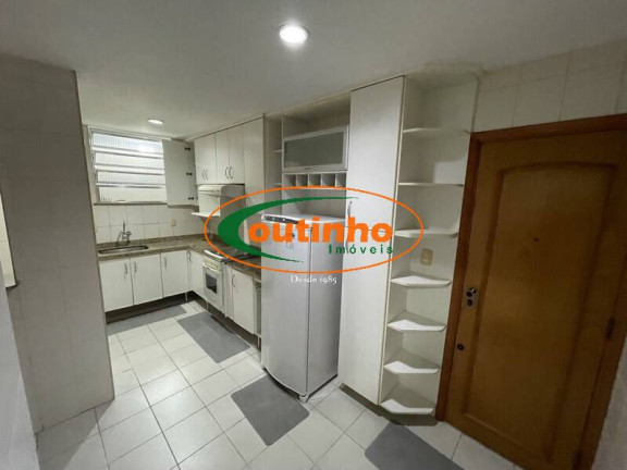 Imagem Apartamento com 2 Quartos à Venda, 70 m² em Tijuca - Rio De Janeiro