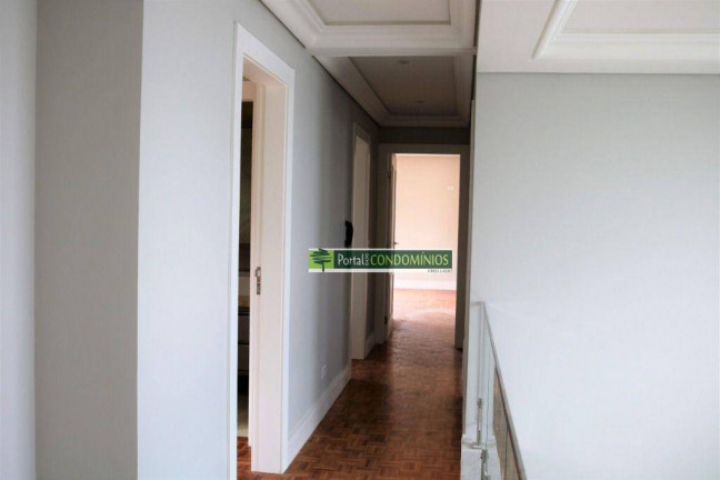 Imagem Casa com 6 Quartos à Venda, 435 m² em Uberaba - Curitiba Imagem Casa com 6 Quartos à Venda, 435 m² em Uberaba - Curitiba