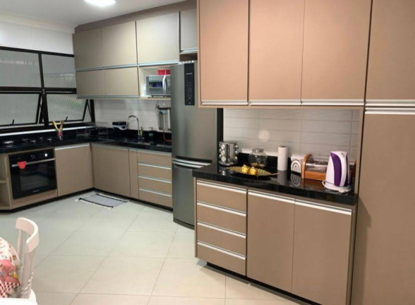 Imagem Apartamento com 3 Quartos à Venda, em Pitangueiras - Guarujá Imagem Apartamento com 3 Quartos à Venda, em Pitangueiras - Guarujá