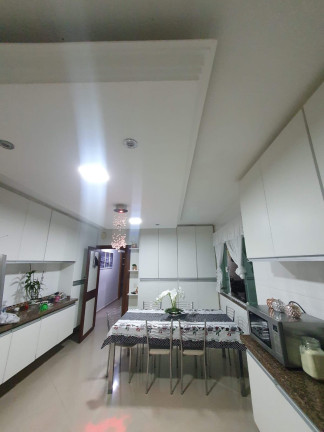 Imagem Casa com 4 Quartos à Venda, 245 m² em Independência - São Bernardo Do Campo Imagem Casa com 4 Quartos à Venda, 245 m² em Independência - São Bernardo Do Campo