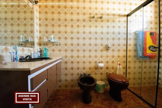 Imagem Casa com 3 Quartos à Venda, 288 m² em Interlagos - São Paulo