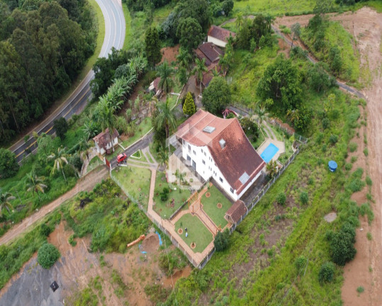 Imagem Imóvel com 4 Quartos à Venda, 5.000 m² em Morada Dos Pássaros - Poços De Caldas Imagem Imóvel com 4 Quartos à Venda, 5.000 m² em Morada Dos Pássaros - Poços De Caldas