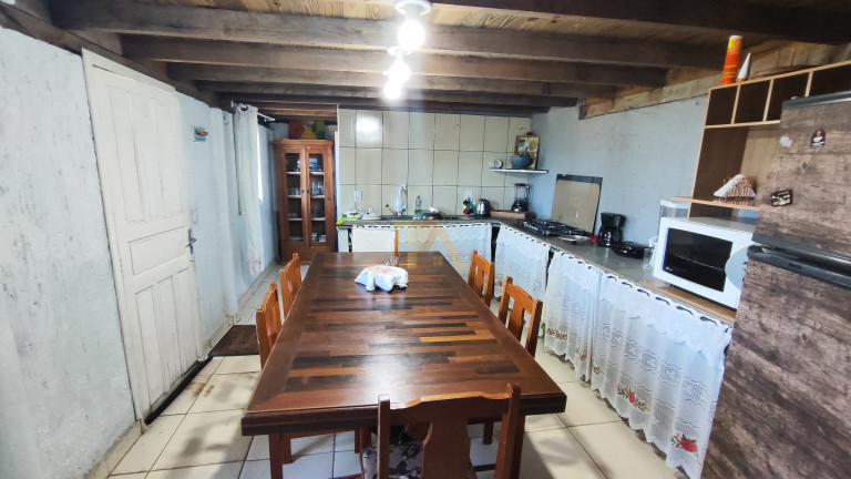 Imagem Imóvel com 3 Quartos à Venda, em Macacu - Garopaba Imagem Imóvel com 3 Quartos à Venda, em Macacu - Garopaba