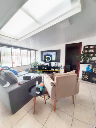 Imagem Casa com 2 Quartos à Venda, 120 m² em Lorenzi - Santa Maria Imagem Casa com 2 Quartos à Venda, 120 m² em Lorenzi - Santa Maria