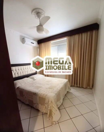 Imagem Apartamento com 2 Quartos à Venda, 78 m² em Centro - Florianópolis