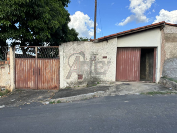 Casa com 2 Quartos à Venda, 100 m² em Santa Rita - Montes Claros