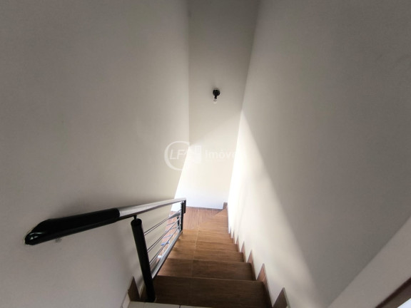 Imagem Casa com 2 Quartos para Alugar, 65 m² em Nova Lima - Campo Grande Imagem Casa com 2 Quartos para Alugar, 65 m² em Nova Lima - Campo Grande