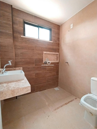 Imagem Casa com 4 Quartos à Venda, 170 m² em Pires Façanha - Eusébio
