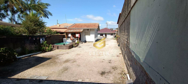 Imagem Casa com 2 Quartos à Venda, 100 m² em Centro - Tijucas