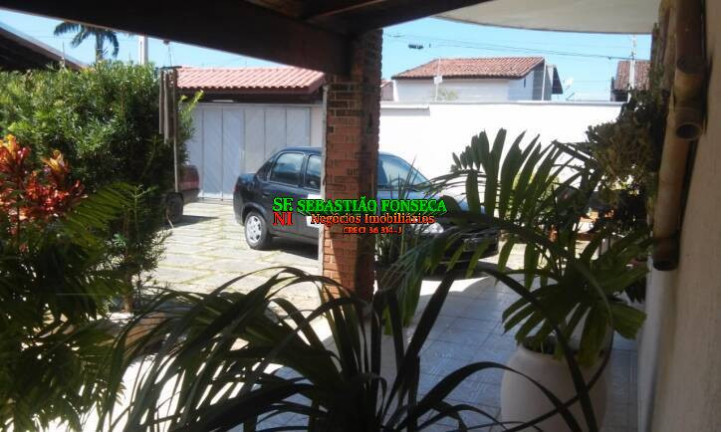 Imagem Casa com 4 Quartos à Venda, 400 m² em Caraguatatuba
