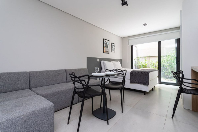 Apartamento com 1 Quarto para Alugar, 42 m² em Vila Nova Conceição - São Paulo