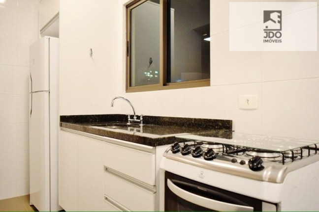 Imagem Apartamento com 2 Quartos à Venda, 70 m² em Batel - Curitiba
