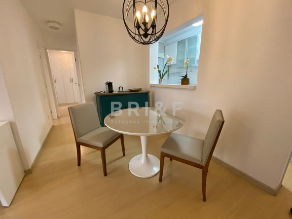 Apartamento com 2 Quartos para Alugar, 72 m² em Cerqueira César - São Paulo
