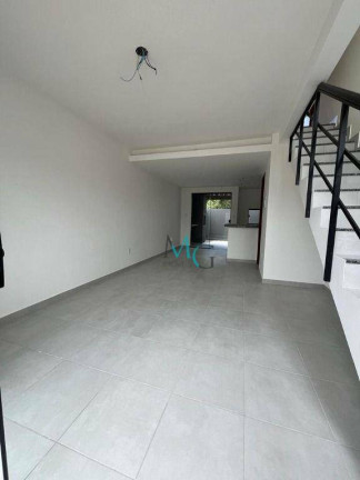 Imagem Casa com 2 Quartos à Venda, 71 m² em Campo Grande - Rio De Janeiro Imagem Casa com 2 Quartos à Venda, 71 m² em Campo Grande - Rio De Janeiro