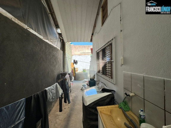 Imagem Casa com 3 Quartos à Venda, 282 m² em Setor Faiçalville - Goiânia Imagem Casa com 3 Quartos à Venda, 282 m² em Setor Faiçalville - Goiânia